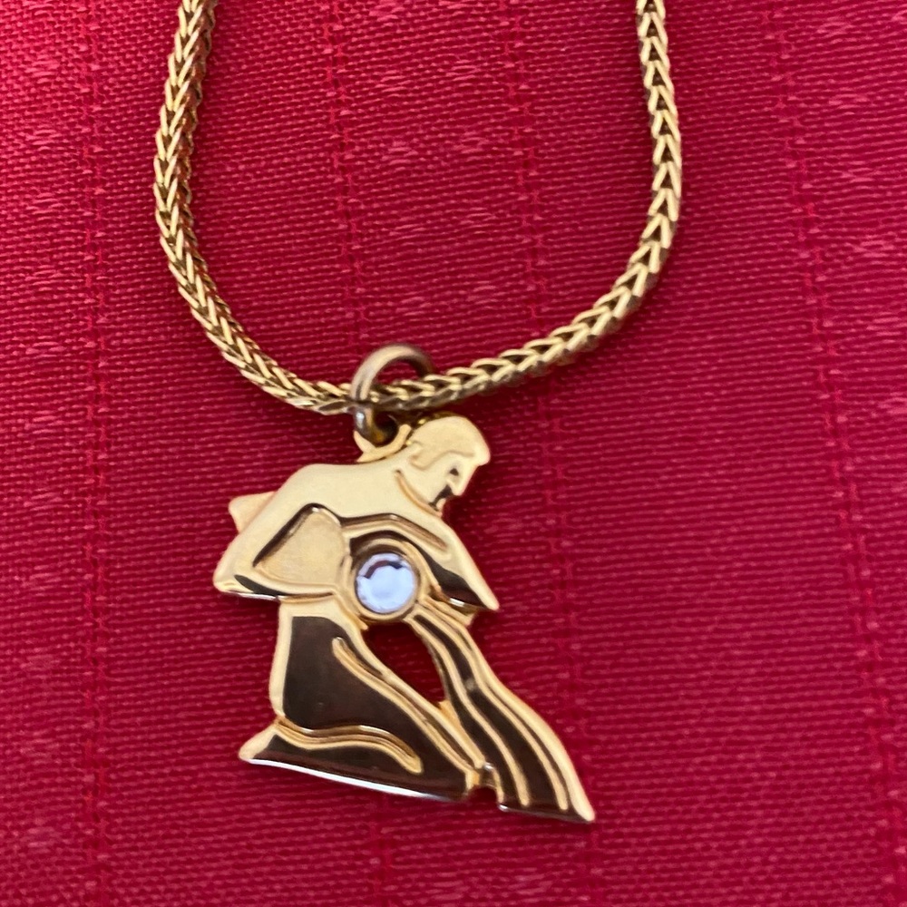Ann Klein Aquarius 14K gold plated Necklace -*Vintage* w/ diamond like Gem.